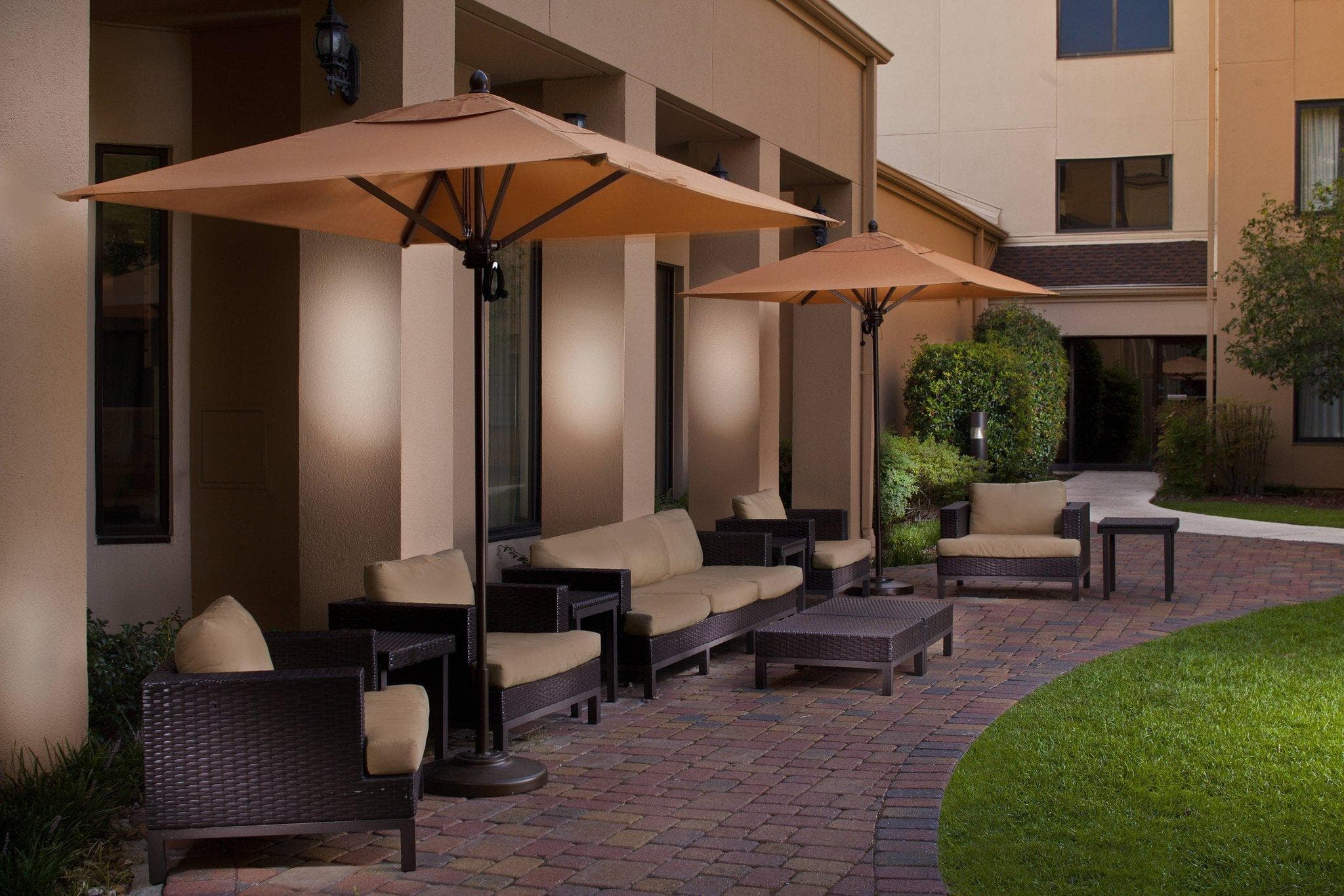Courtyard by Marriott Baton Rouge Acadian Centre/LSU Area photo 3