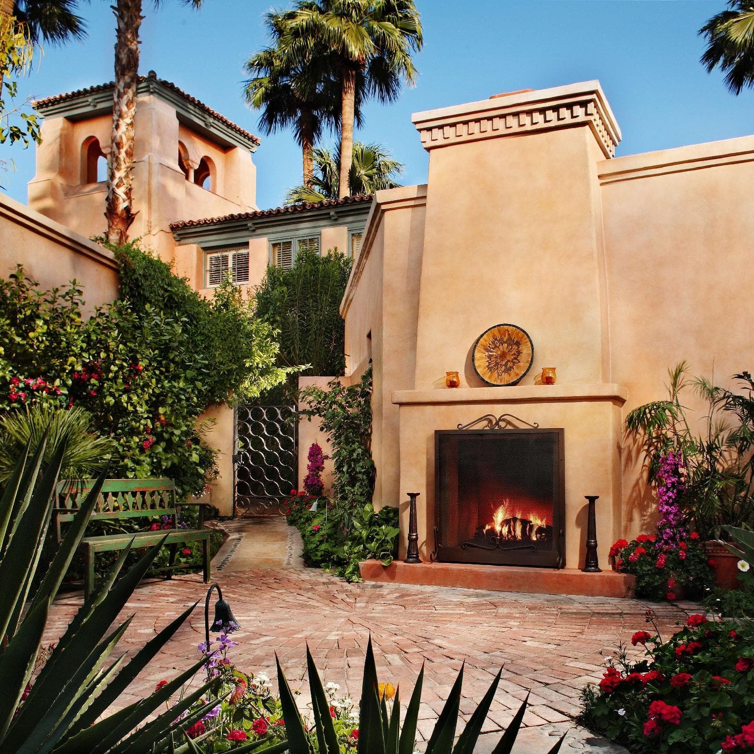 Royal Palms Resort And Spa