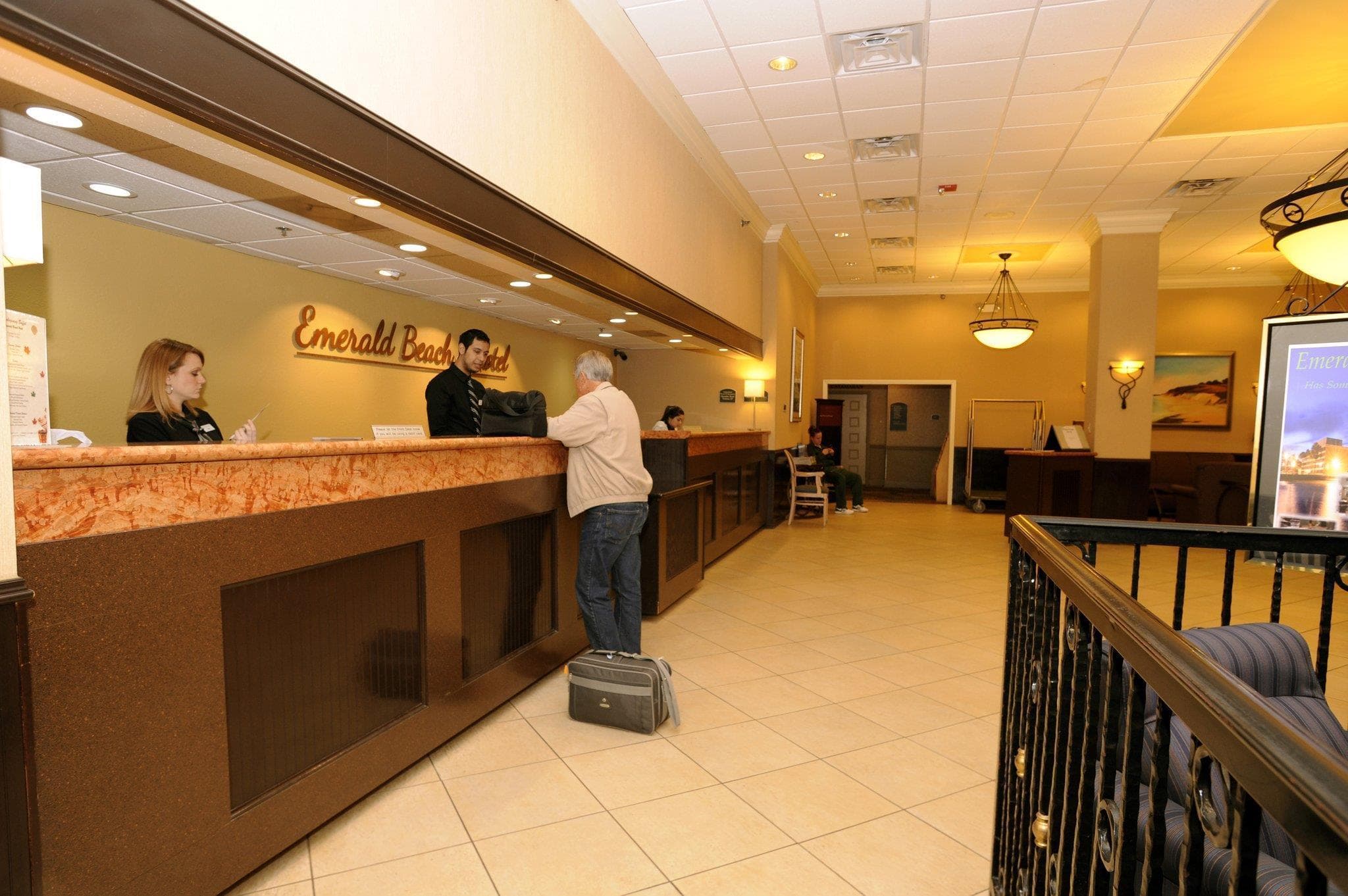Emerald Beach Hotel photo 4