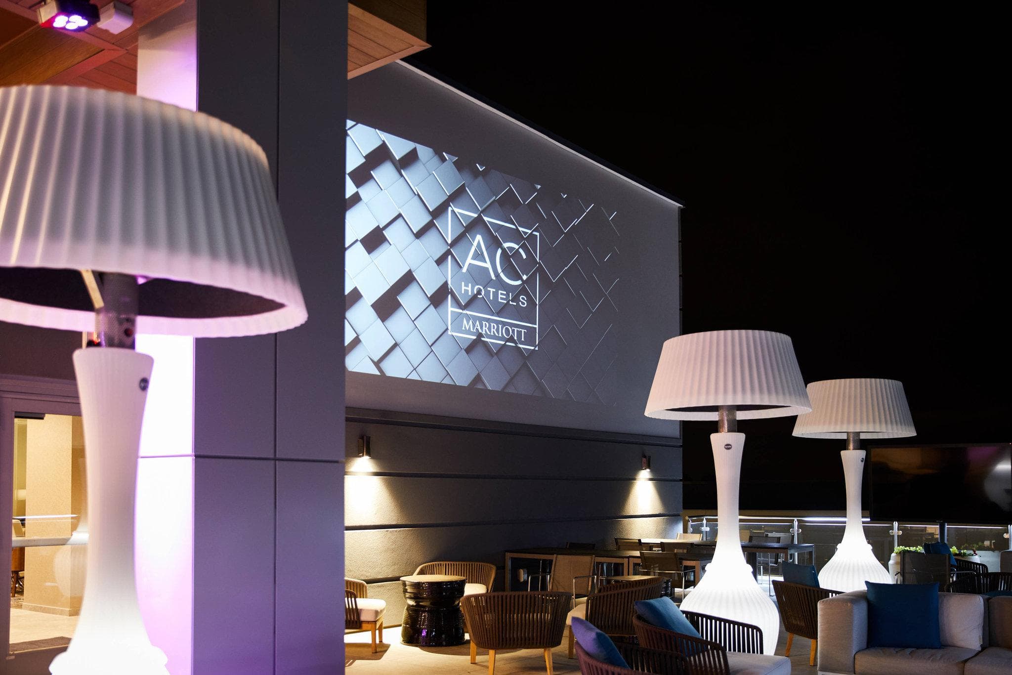 AC Hotel Raleigh North Hills photo 5