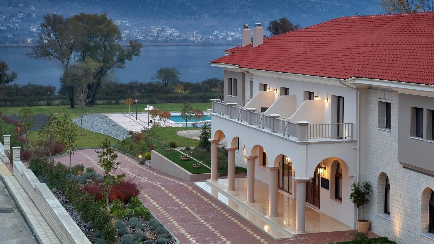 The Lake Hotel photo 5