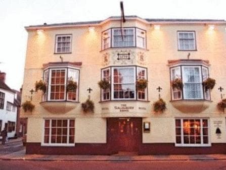 Salisbury Arms Hotel