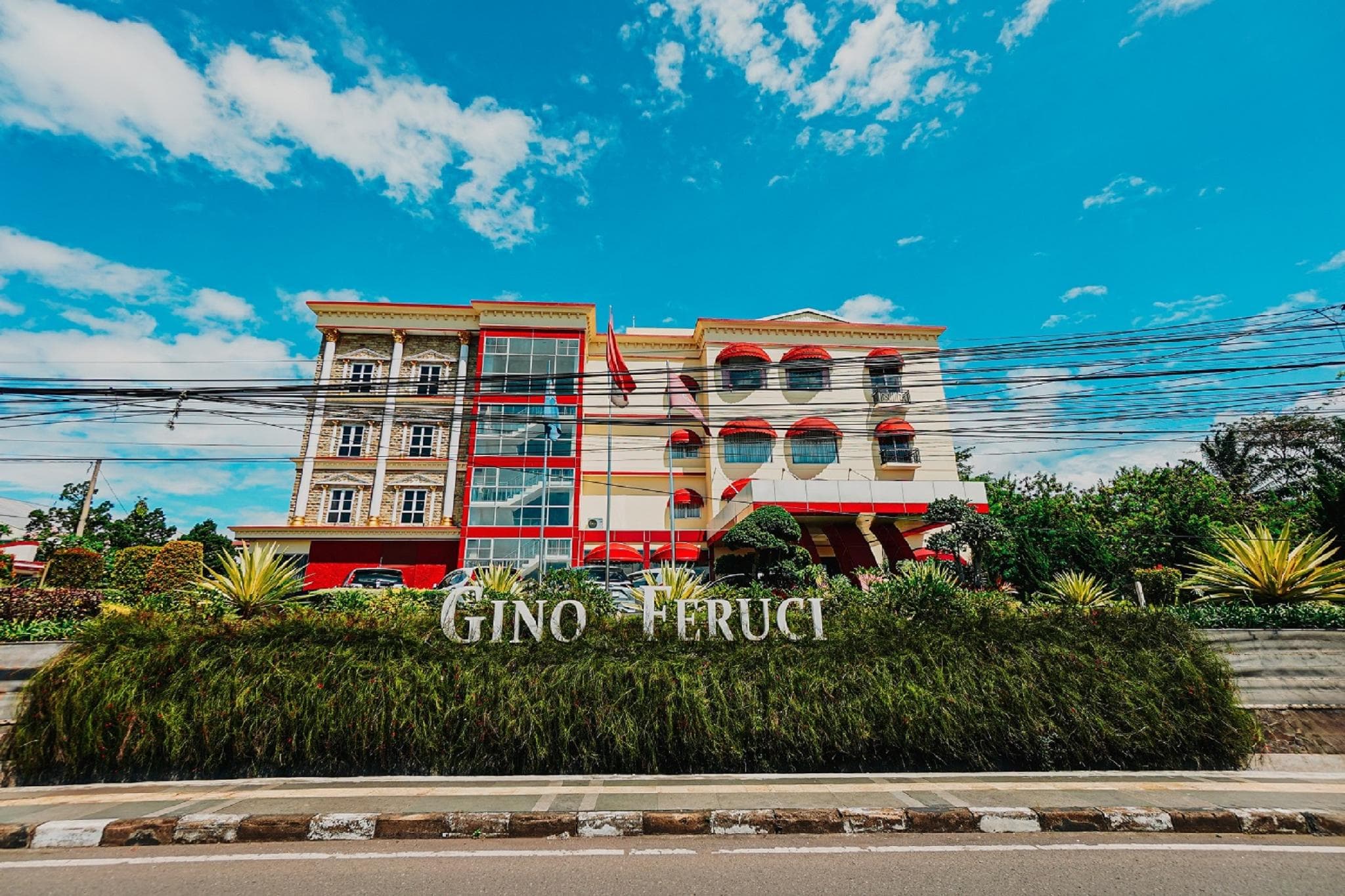 Gino Feruci Cianjur photo 5