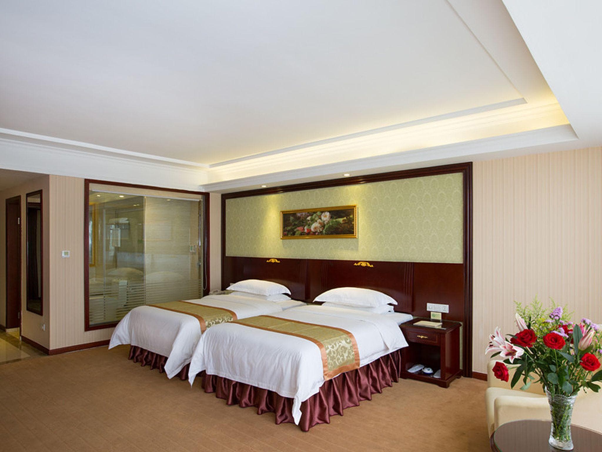 Vienna Hotel Heyuan Gaoxin Yi Road Branch photo 2