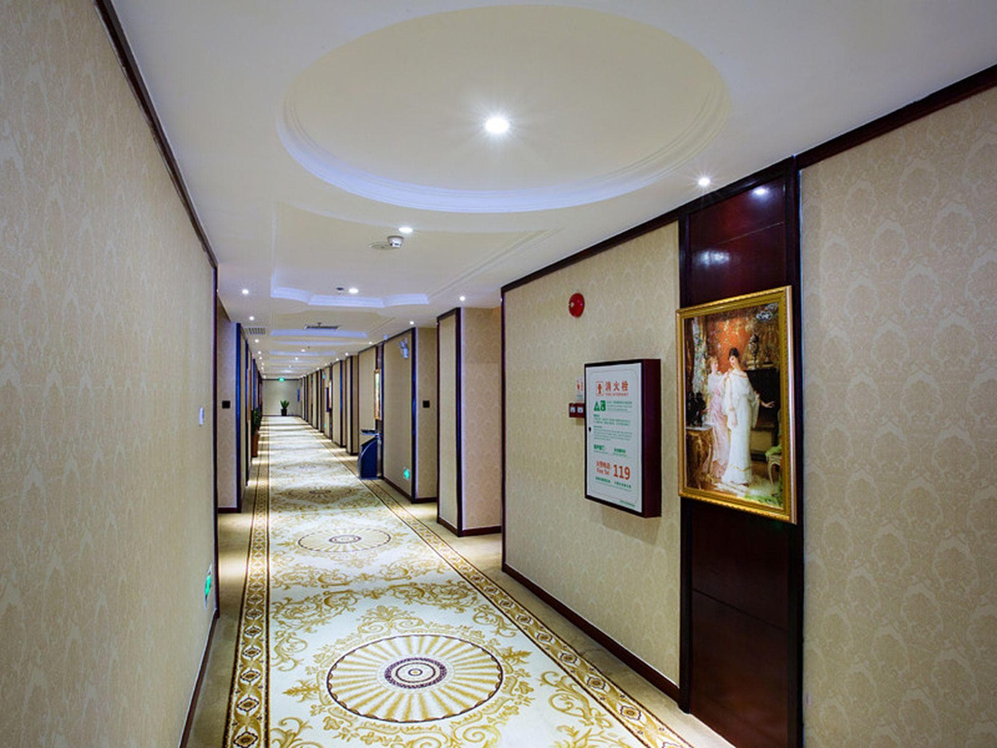 Vienna Hotel Heyuan Gaoxin Yi Road Branch photo 4