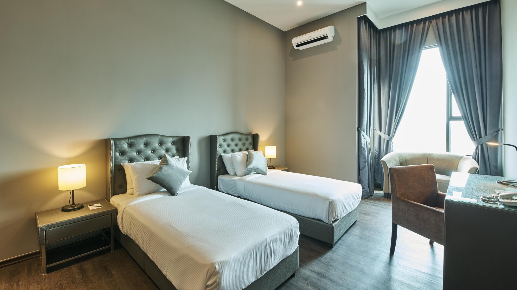 Avenue Garden Hotel photo 2