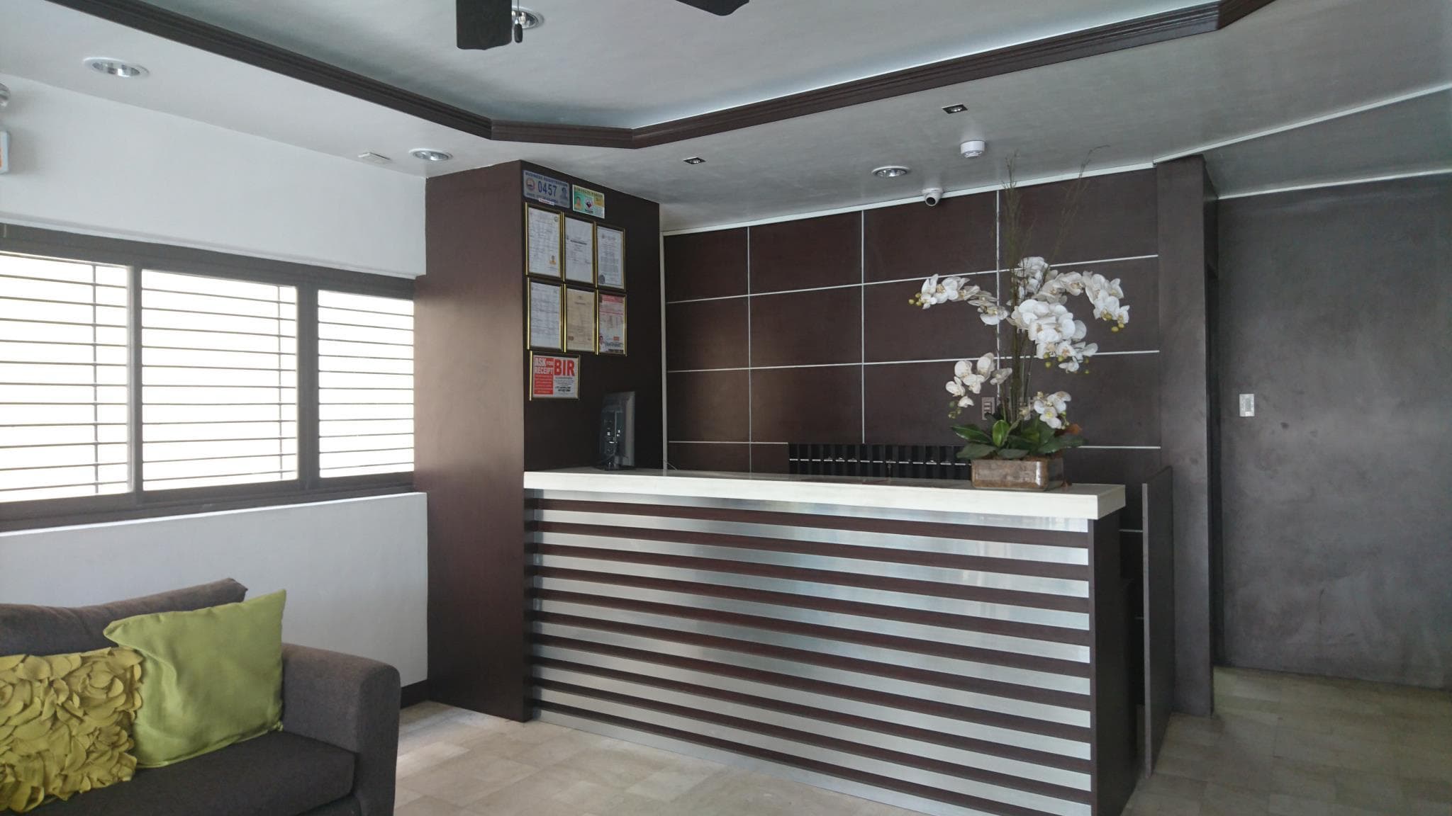 CALAMBA PENSION PLAZA photo 3