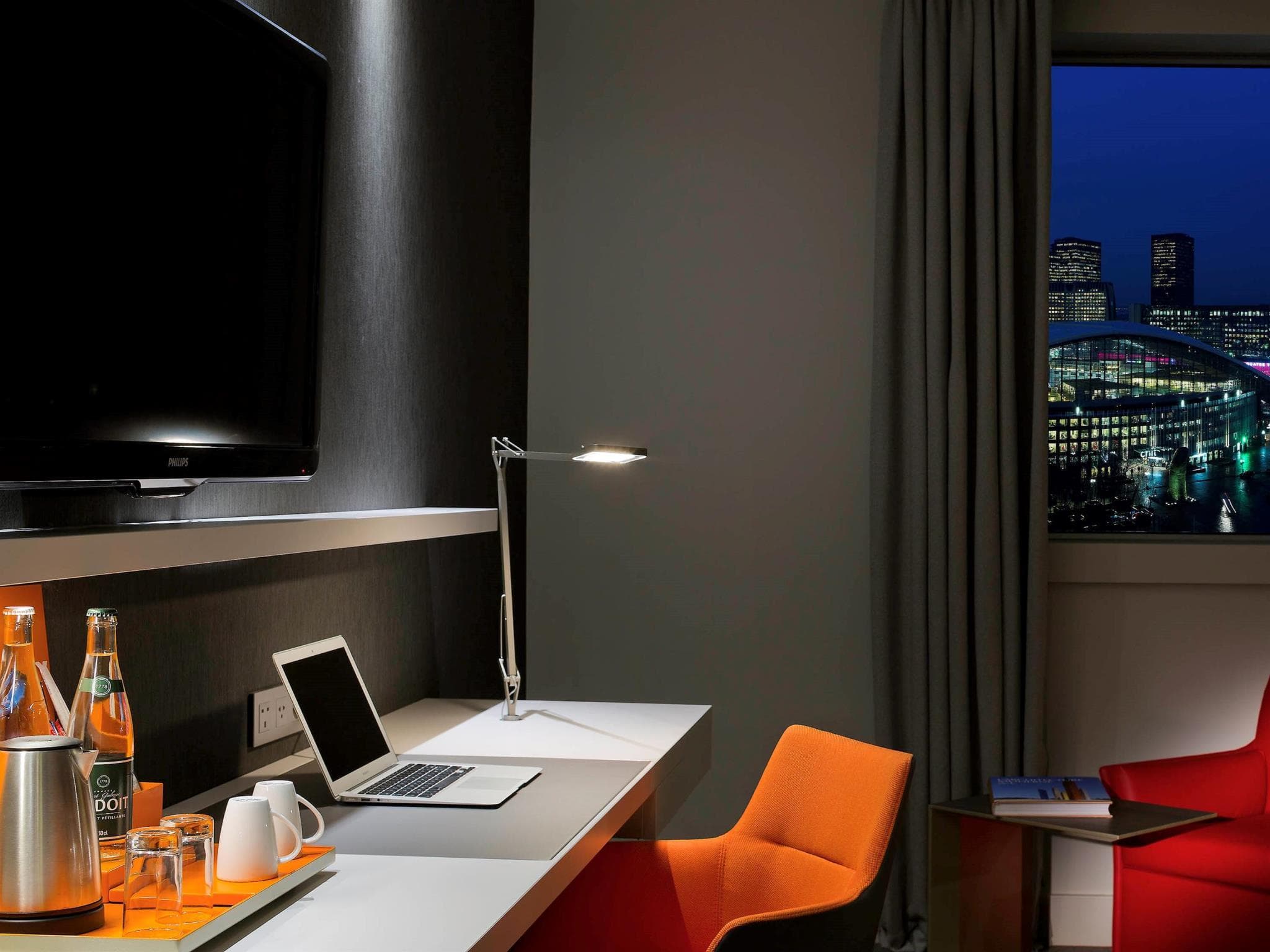 Pullman Paris La Defense Hotel
