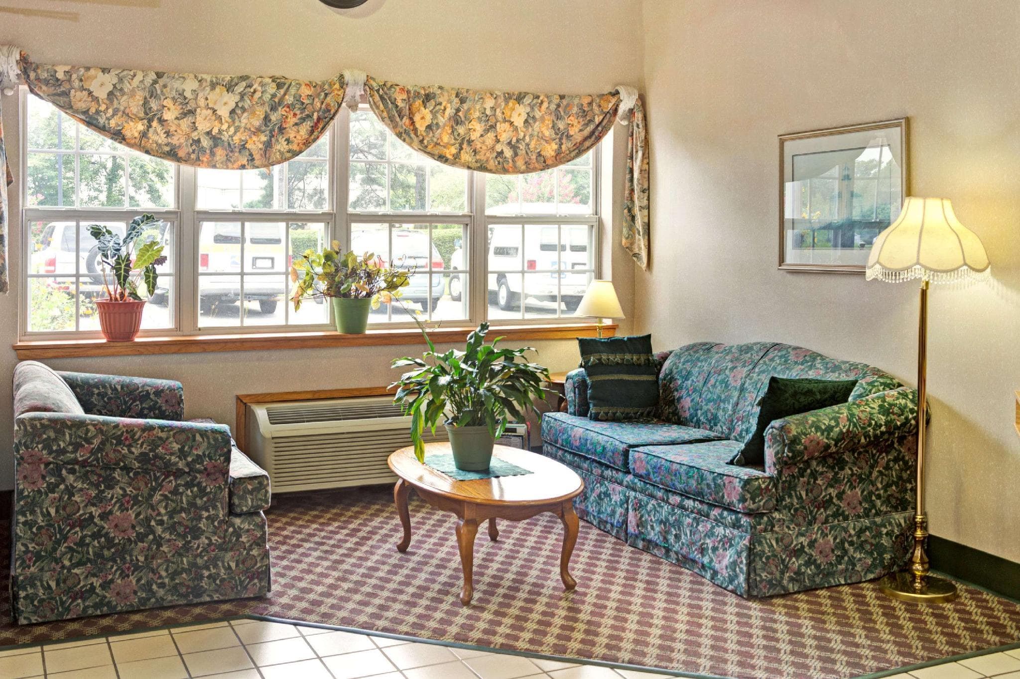 Microtel Inn & Suites by Wyndham Raleigh Durham Airport photo 3
