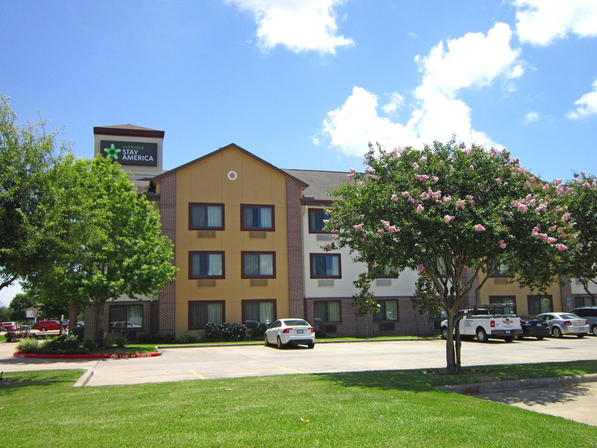 Extended Stay America Suites - Houston - NASA - Johnson Space Center photo 3