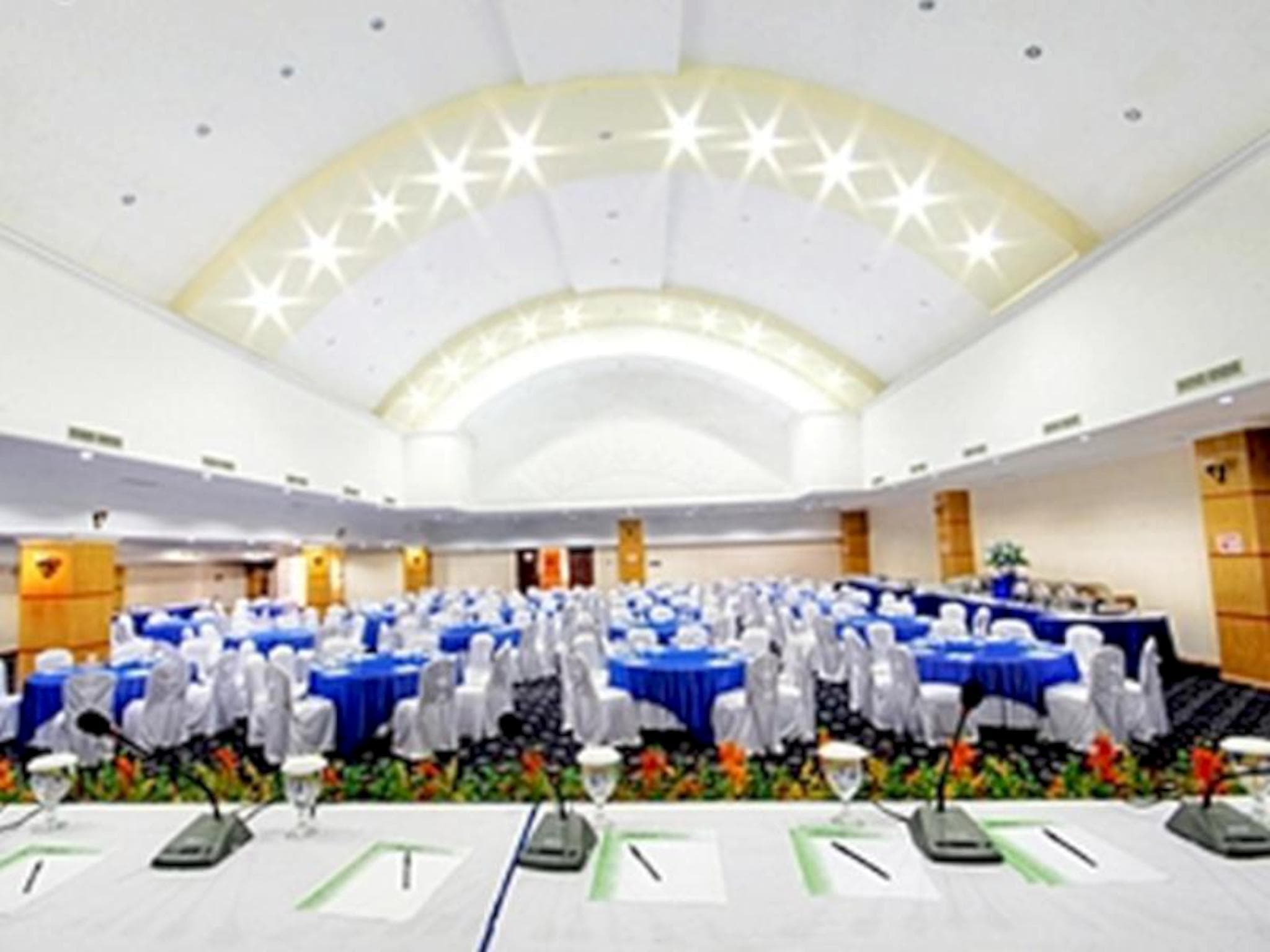 Madani Hotel Medan photo 5