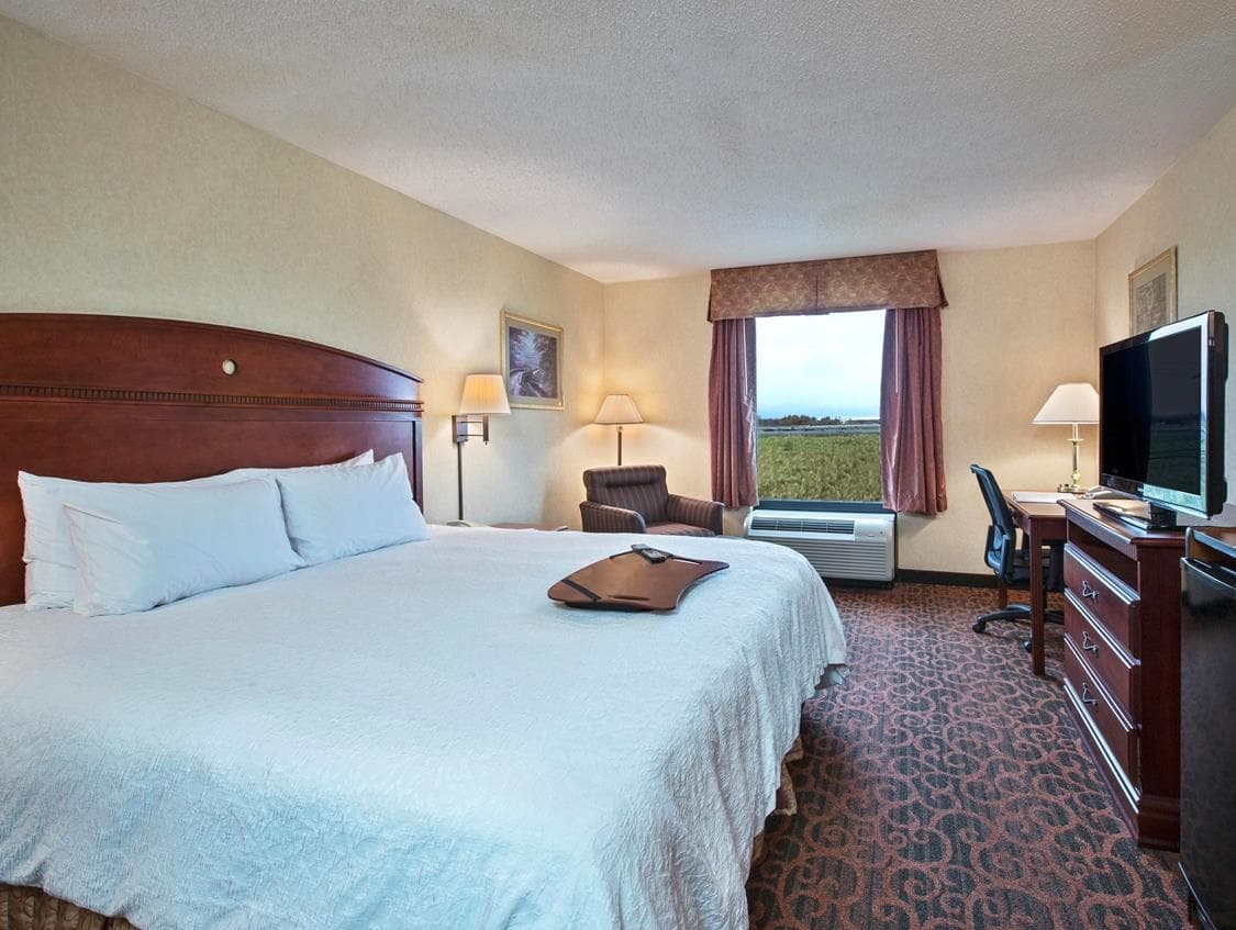 Hampton Inn Batavia photo 2