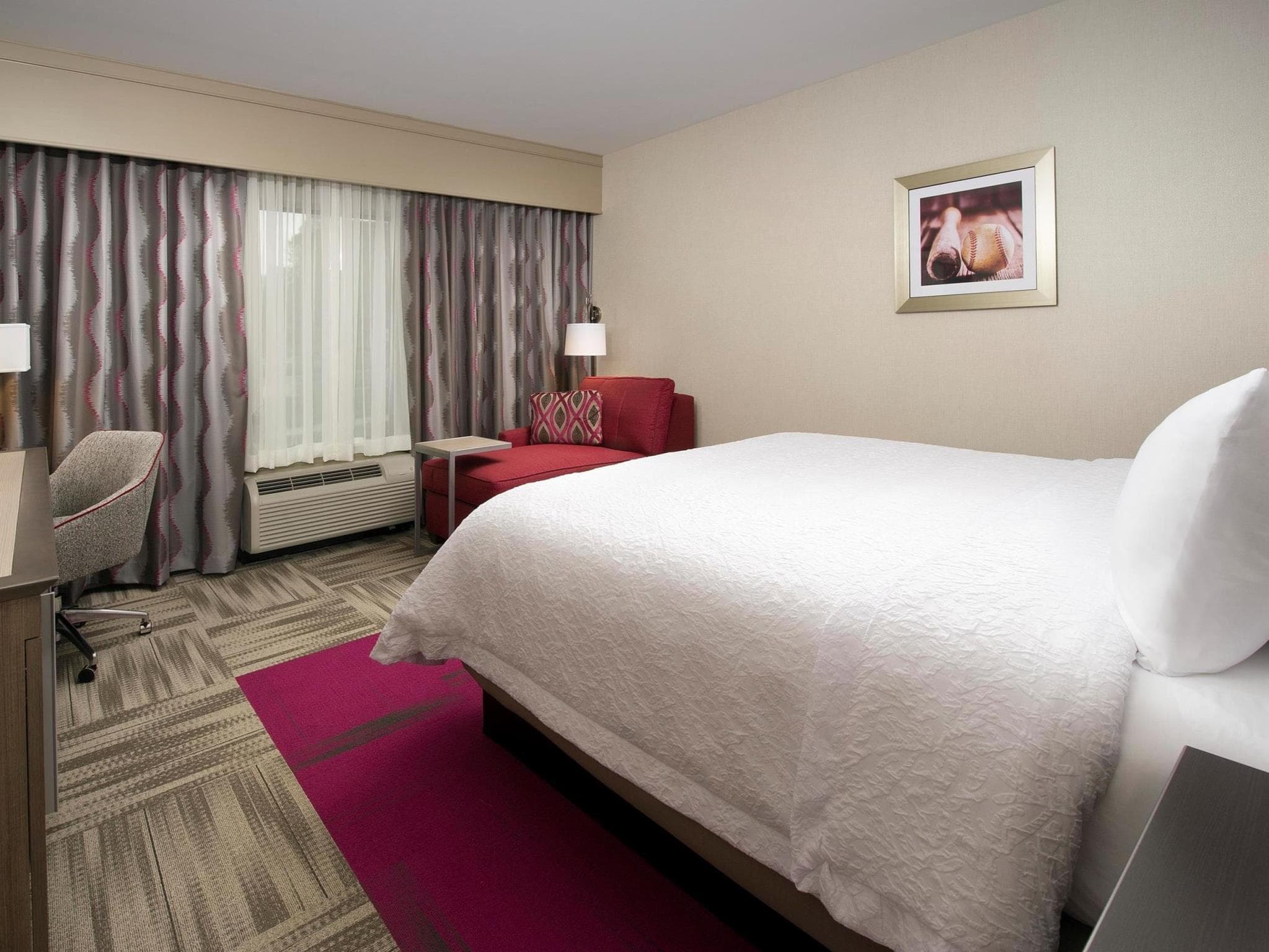 Hampton Inn Louisville East/Hurstbourne photo 3