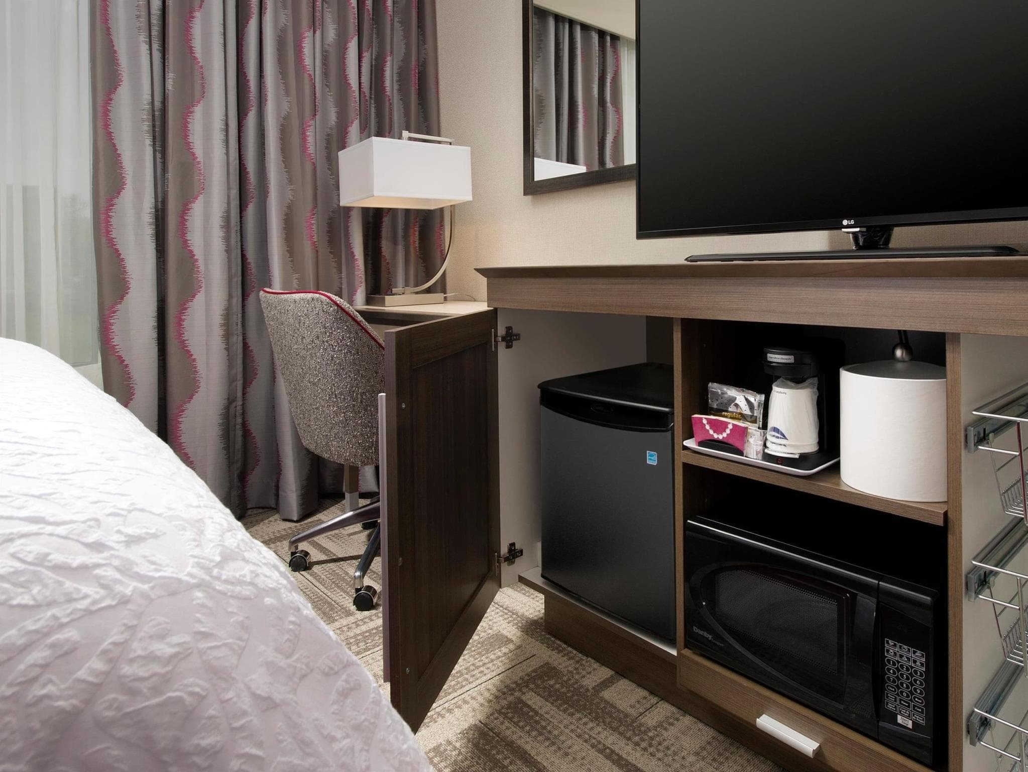 Hampton Inn Louisville East/Hurstbourne photo 4