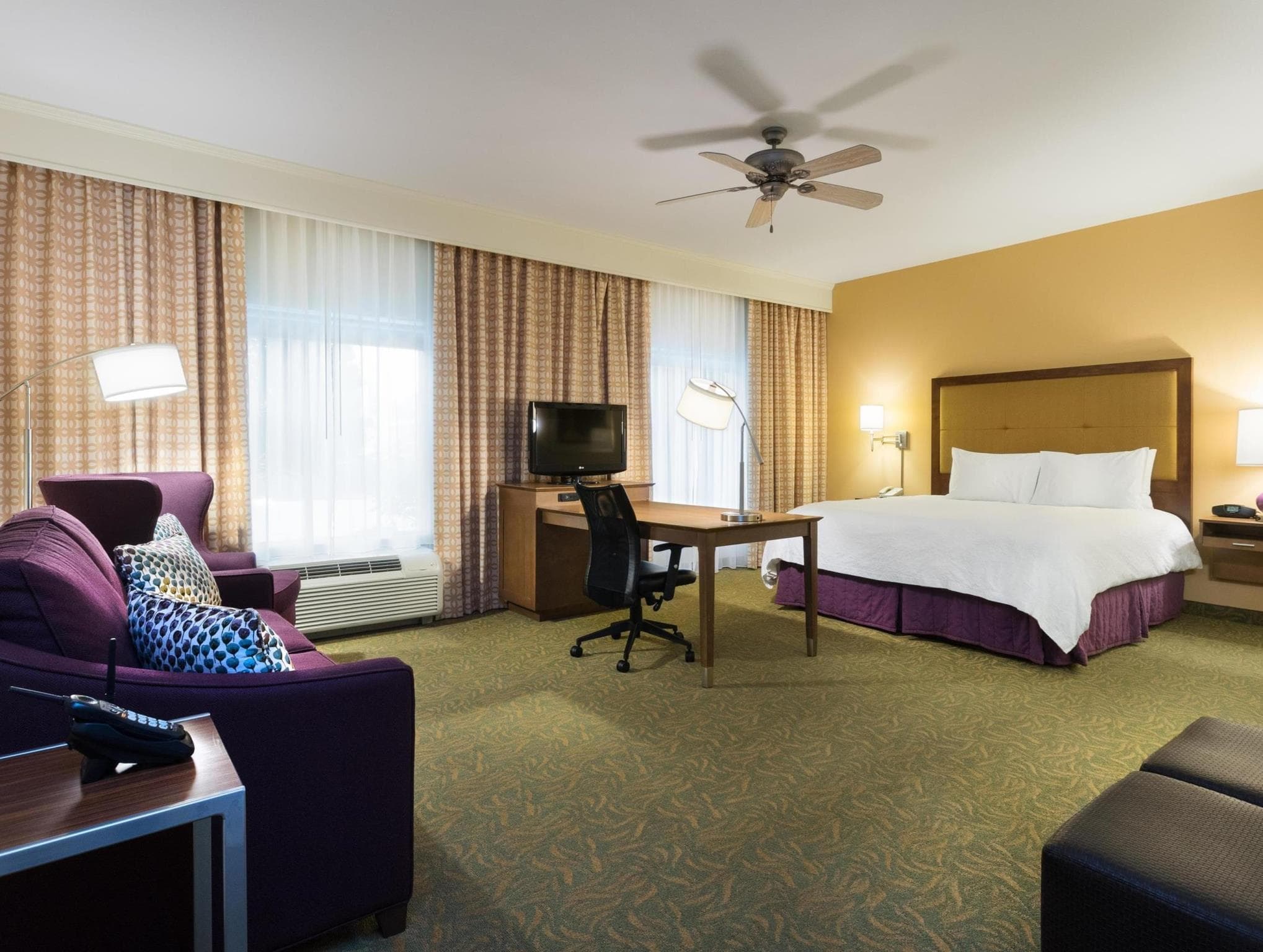 Hampton Inn Odessa photo 2
