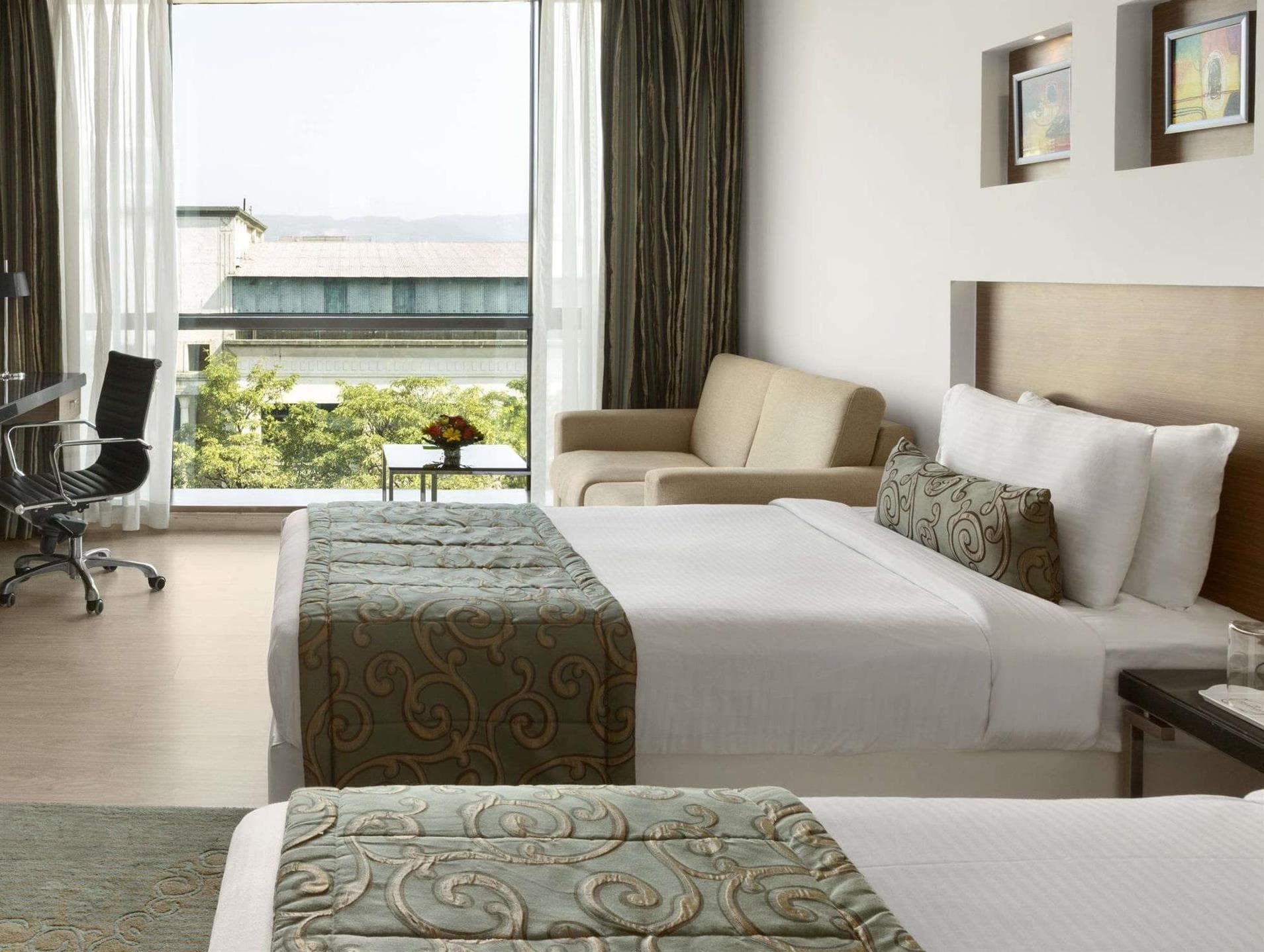 Ramada by Wyndham Navi Mumbai photo 4