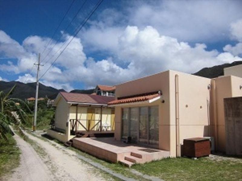 AsobiBASE Yamabare-House