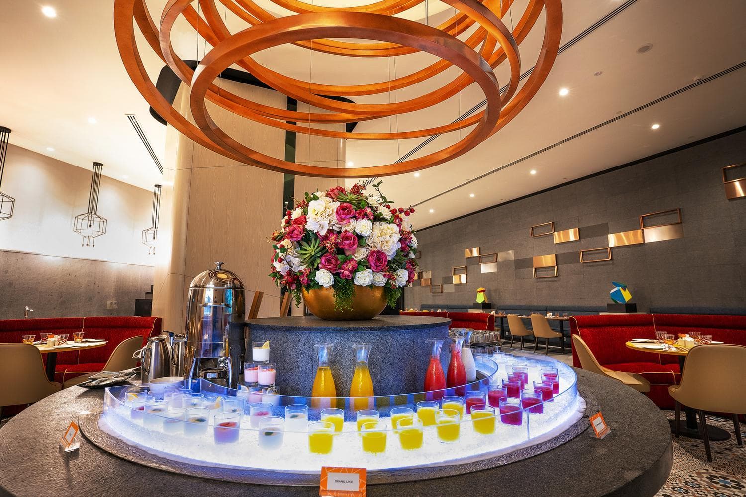M World Hotel photo 3
