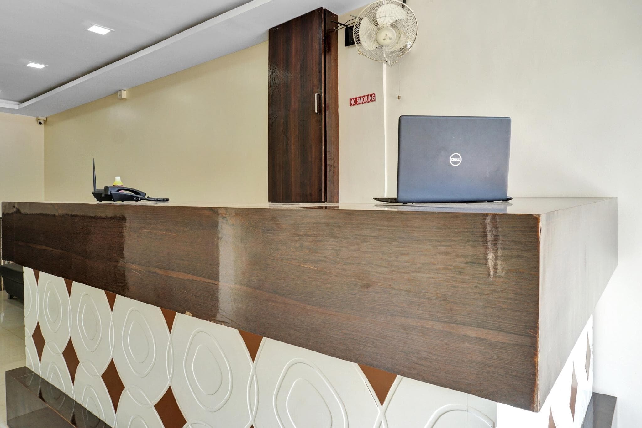 Collection O 82927 Hotel Chetan Executive photo 4