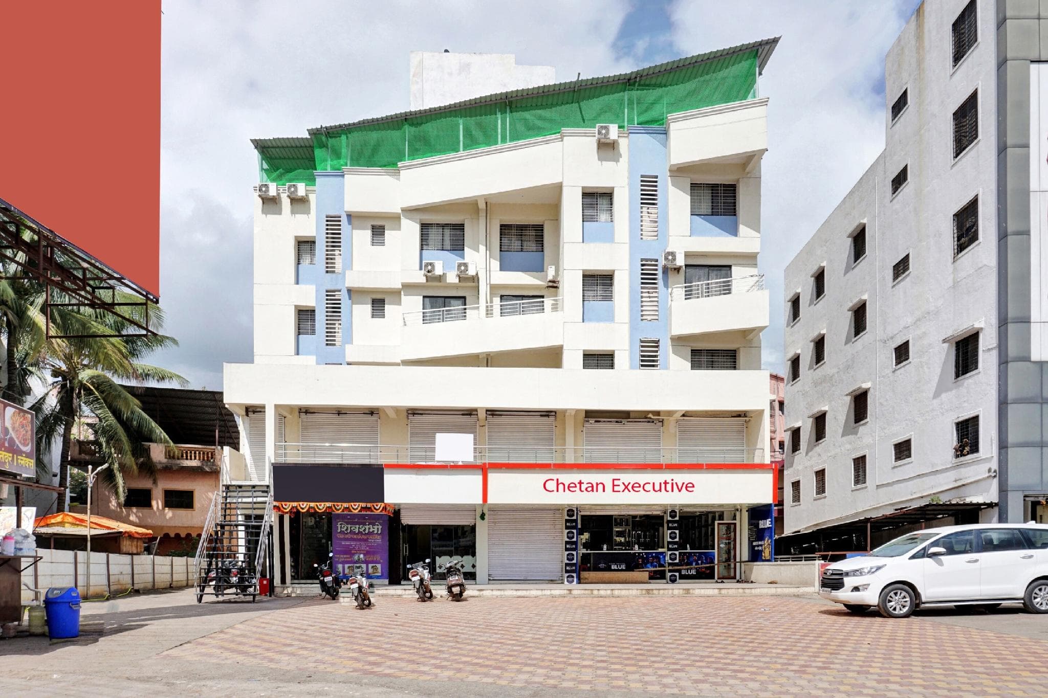 Collection O 82927 Hotel Chetan Executive