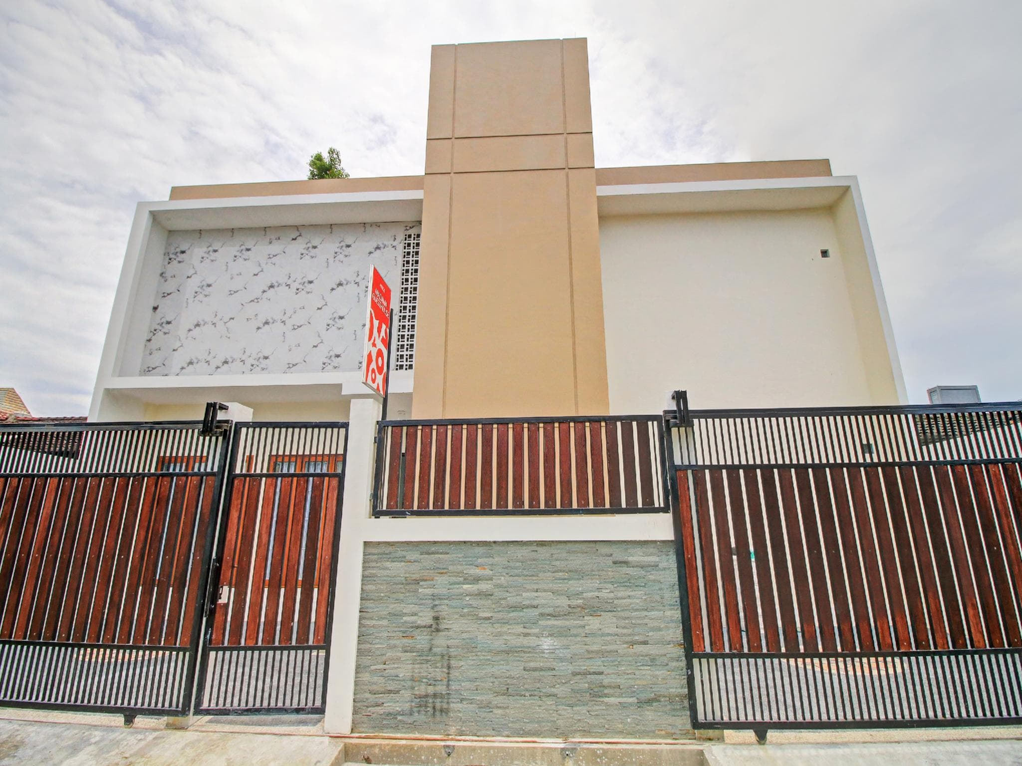 Hotel O Madania Guesthouse Syariah photo 3