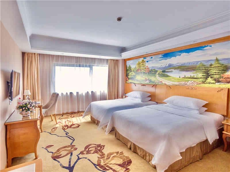 Vienna Hotel Suzhou Yangcheng Lake Fashion Stage photo 2