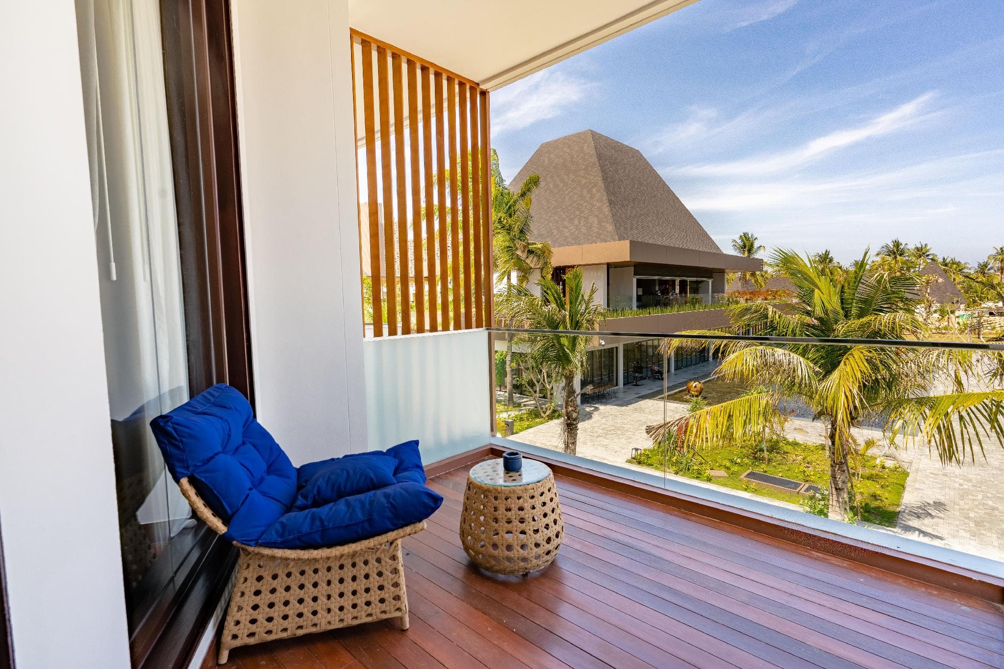 Pullman Lombok Merujani Mandalika Beach Resort photo 2