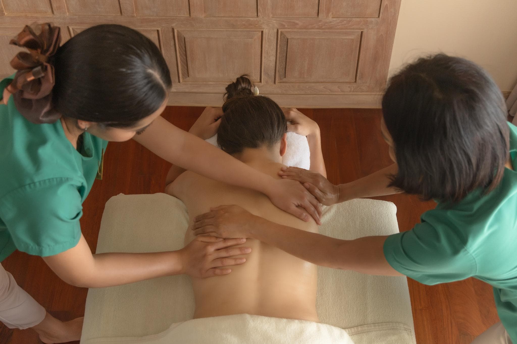 Royal Wing Suites & Spa Pattaya photo 5