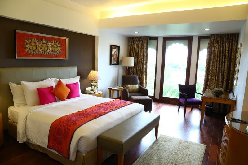 Radisson Blu Udaipur Palace Resort & Spa photo 2