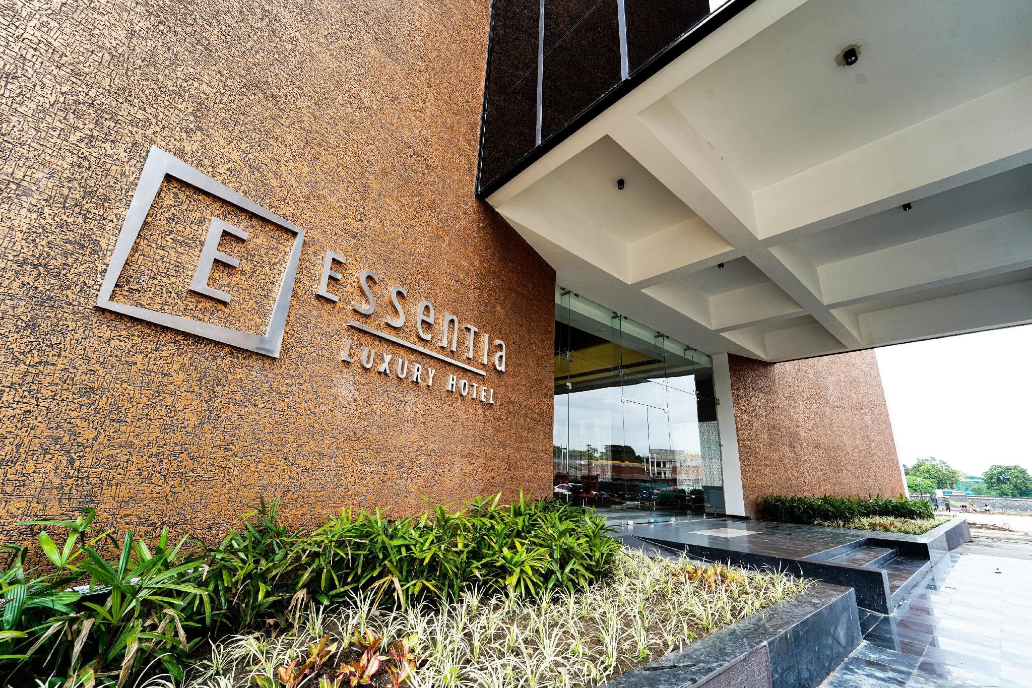 Essentia Luxury Hotel Indore photo 5