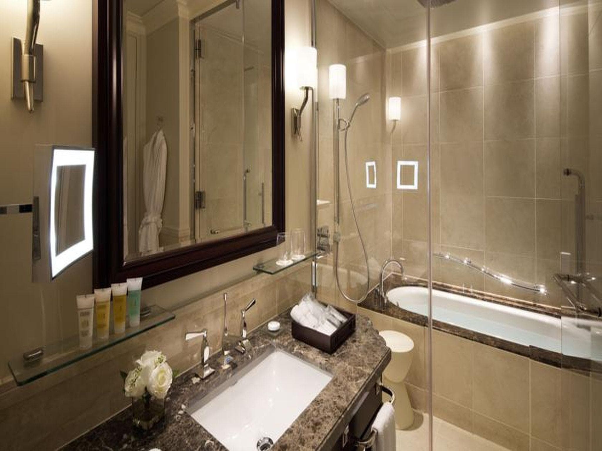 The Tokyo Station Hotel photo 2