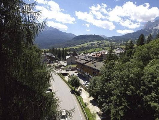 Hotel Cristallino d'Ampezzo photo 5