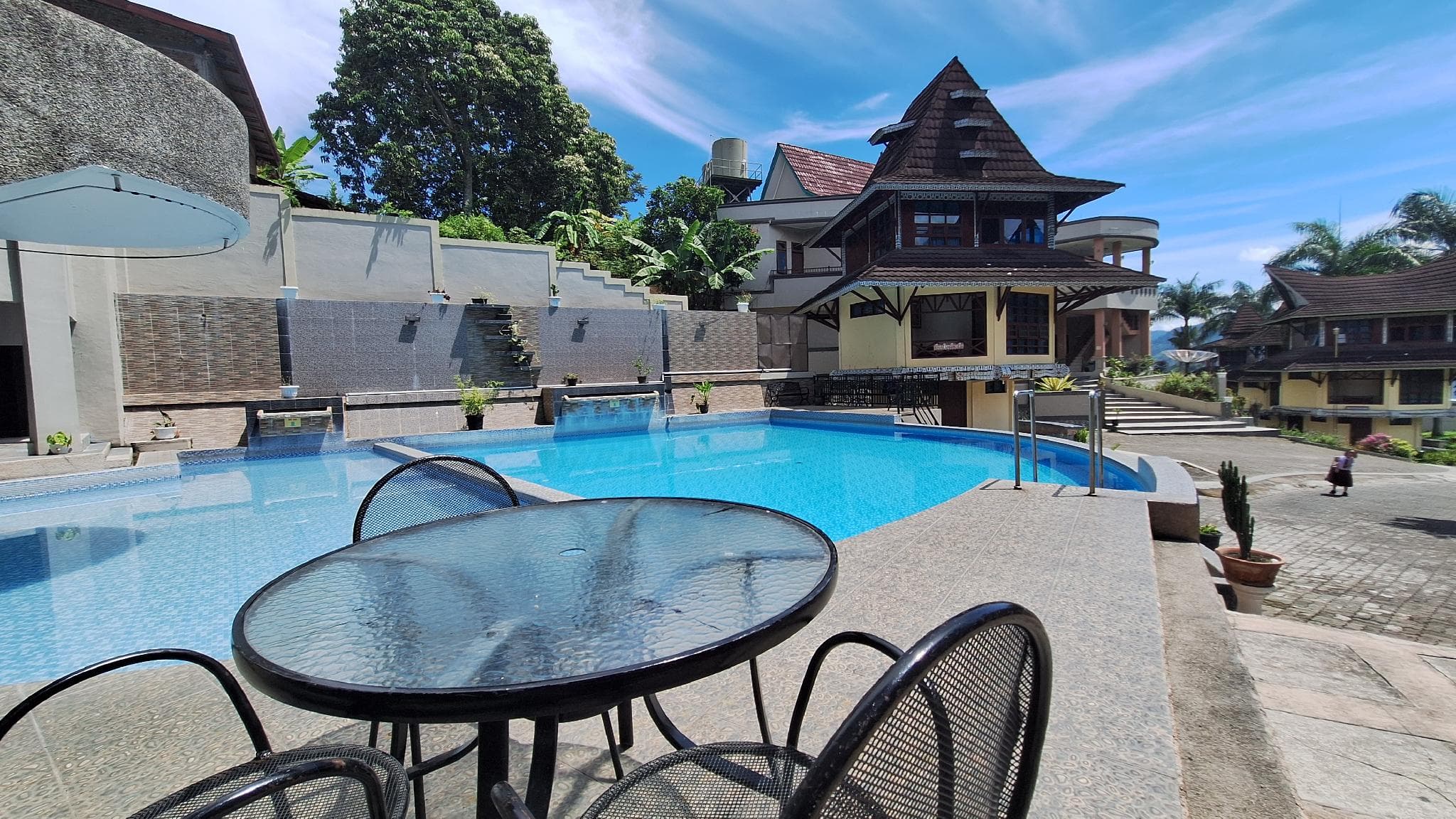 Sapadia Hotel Parapat photo 4