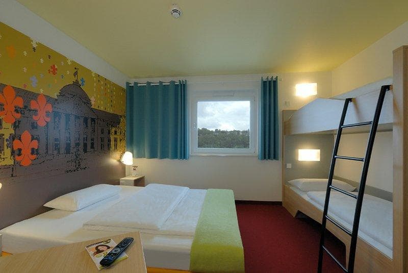 B&B HOTEL Wiesbaden-Hbf photo 2
