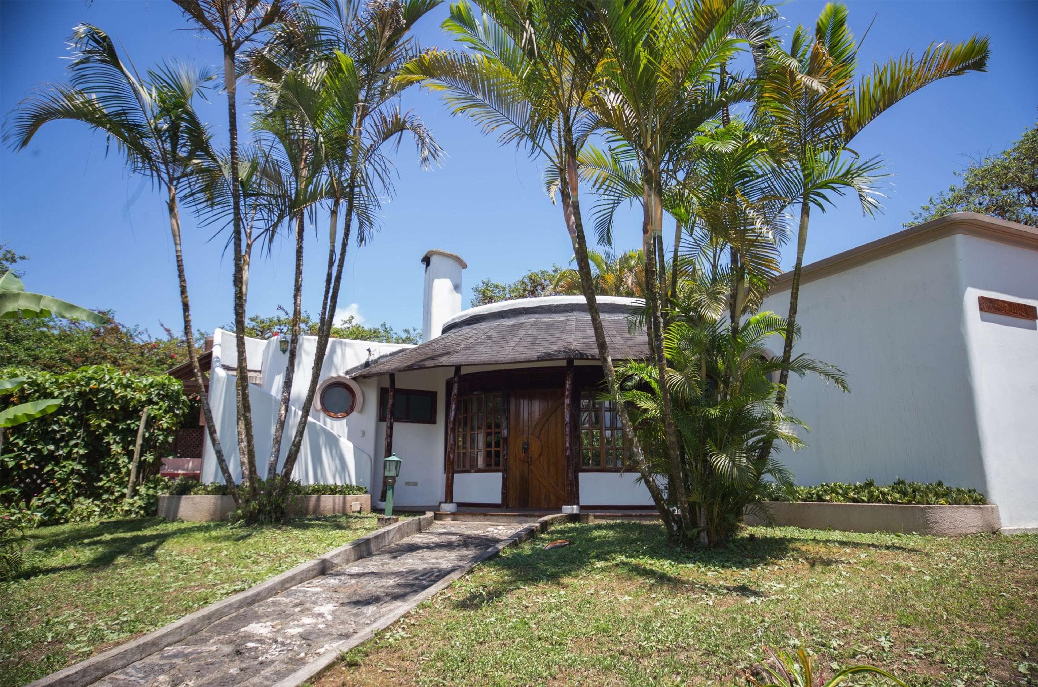 Royal Palm Galapagos, Curio Collection by Hilton photo 2