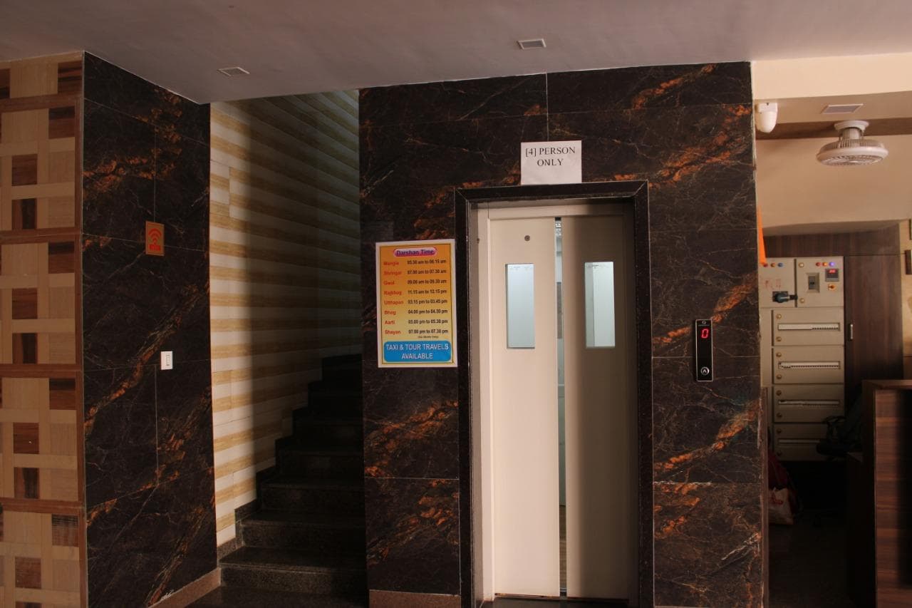 Maruti Group of Hotels - Shri Naman photo 4