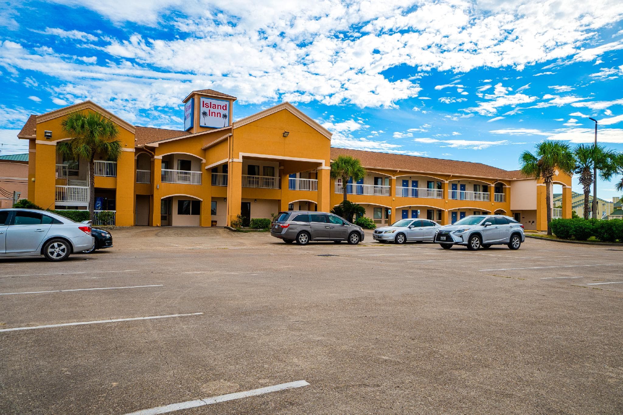 Island Inn By OYO Galveston Beach, TX photo 3