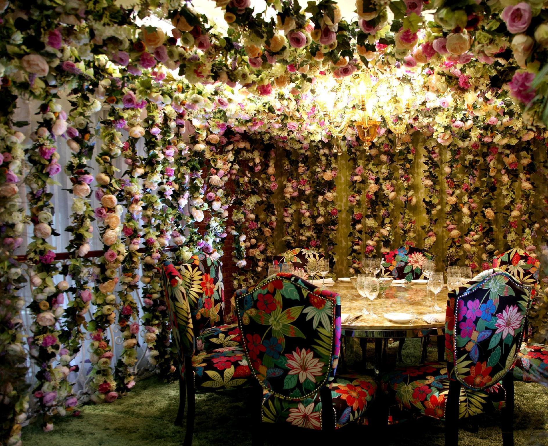 The Luxe Manor photo 4