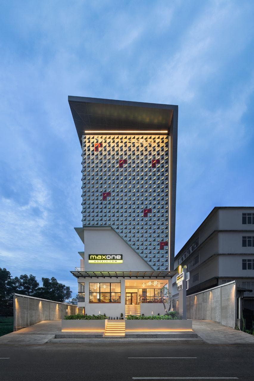 MaxOneHotels.com @ Kota Harapan Indah Bekasi photo 4