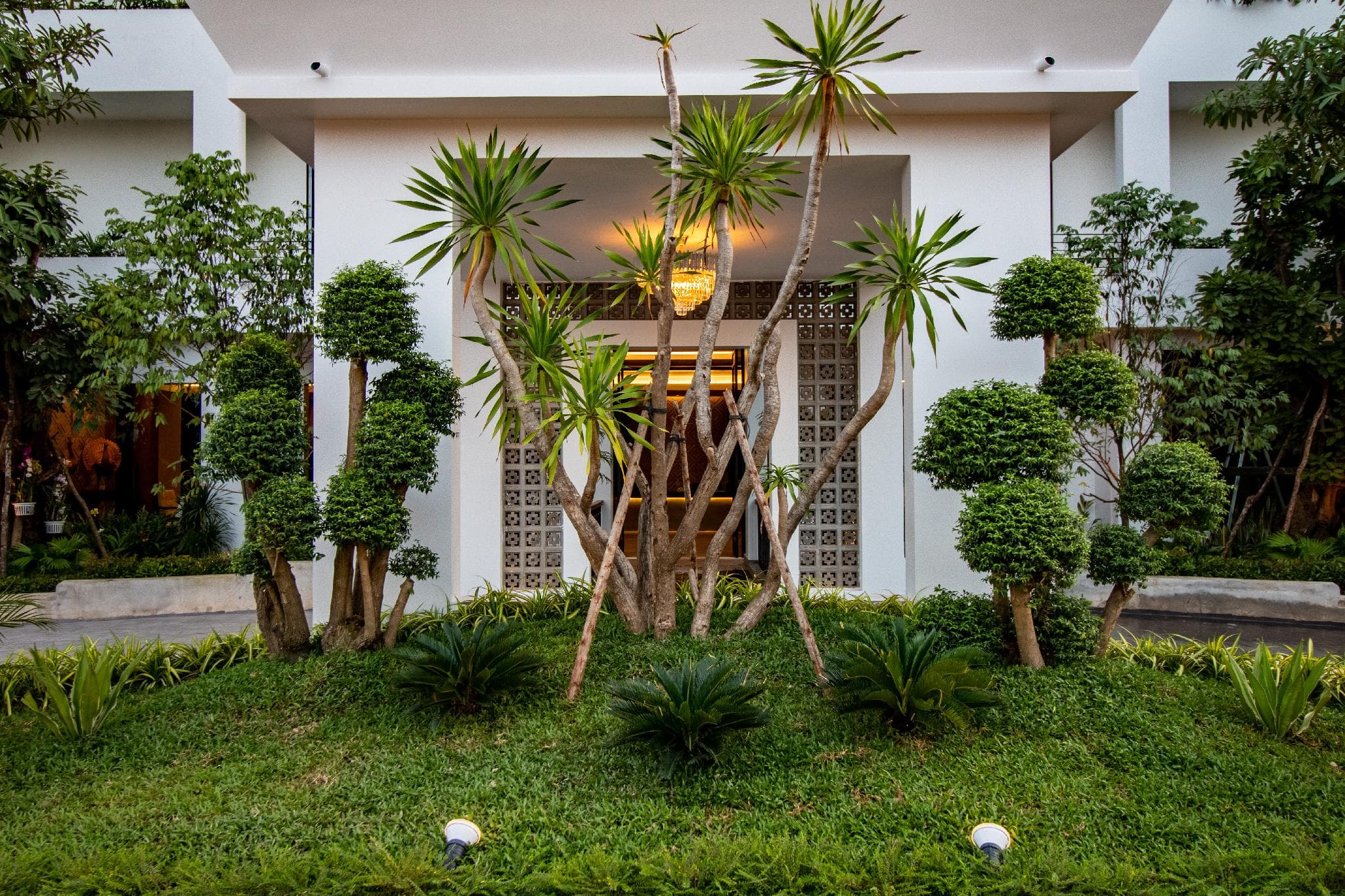 Eightfold Urban Resort photo 3