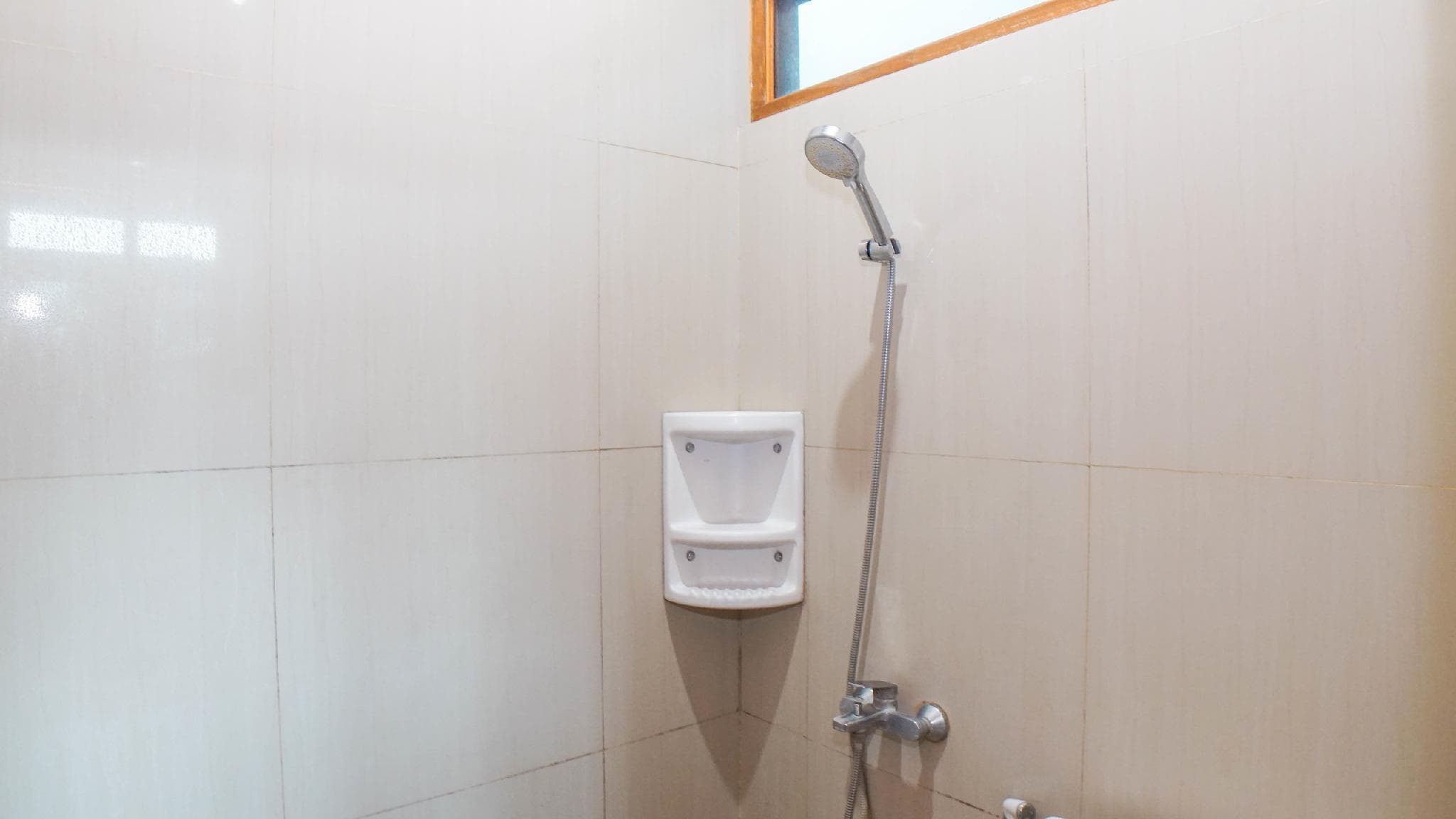 Tirtasari Nice Guest House photo 2