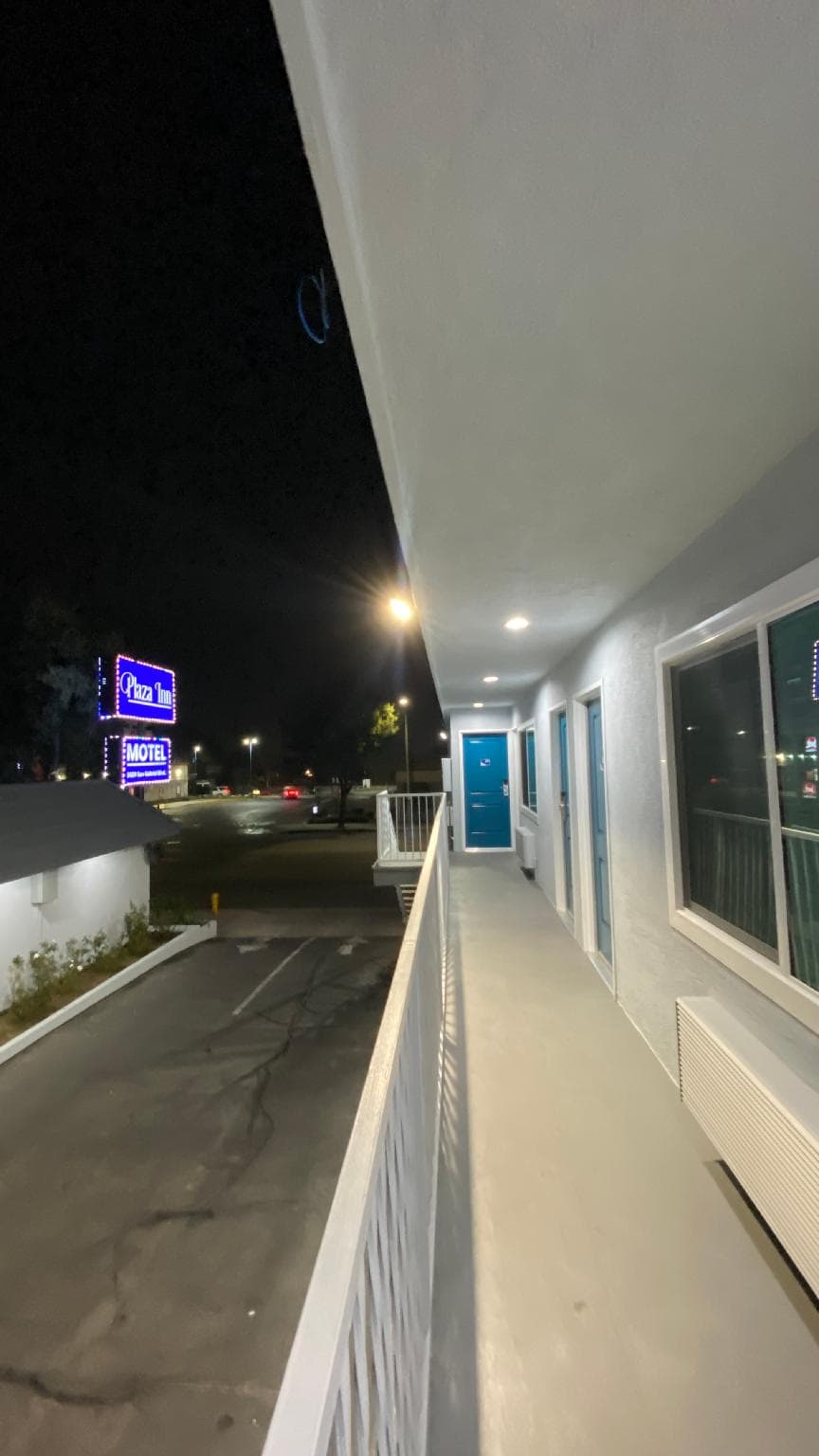 Plaza Inn Motel photo 3