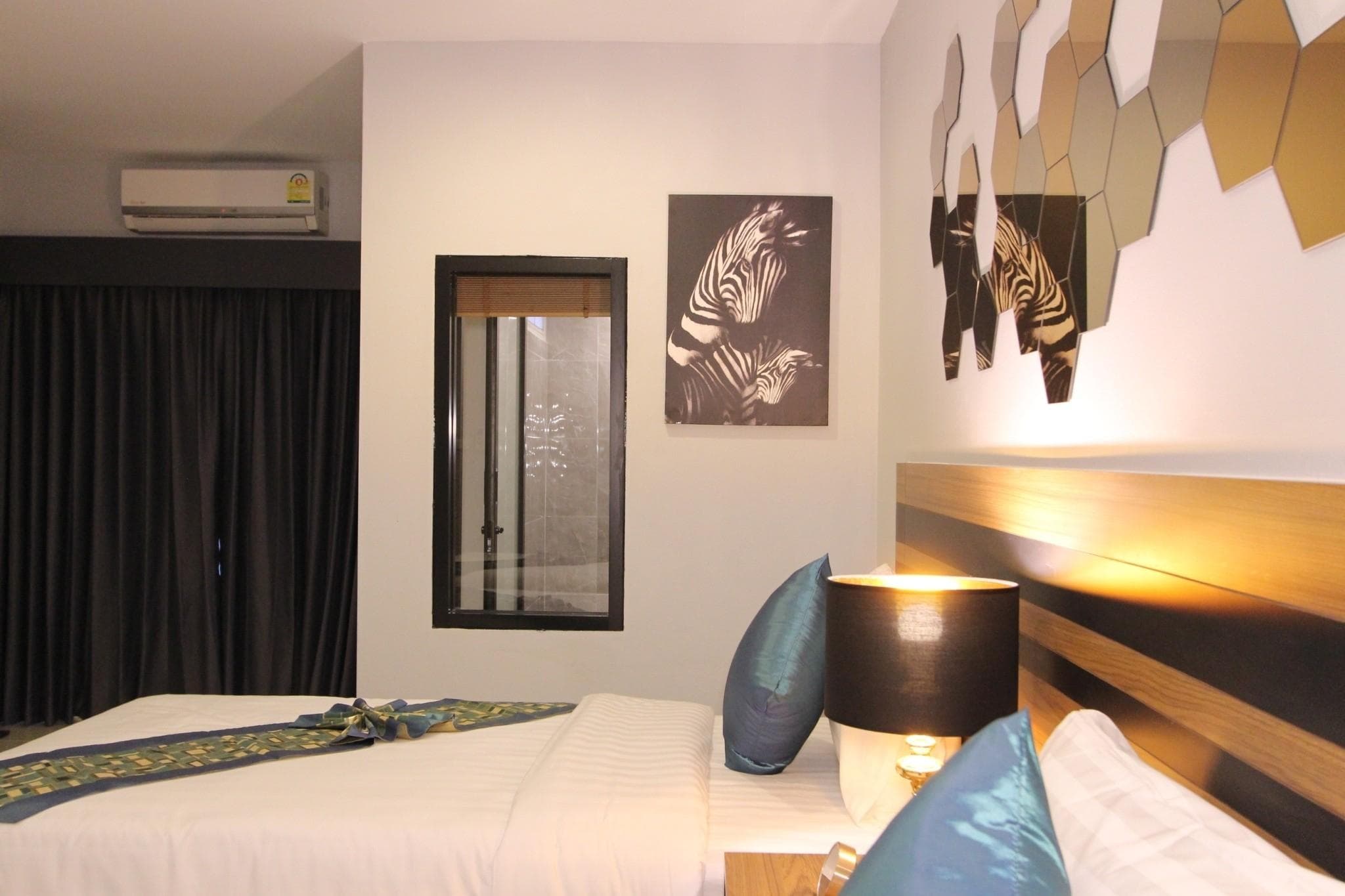 The Leisure Hotel photo 2