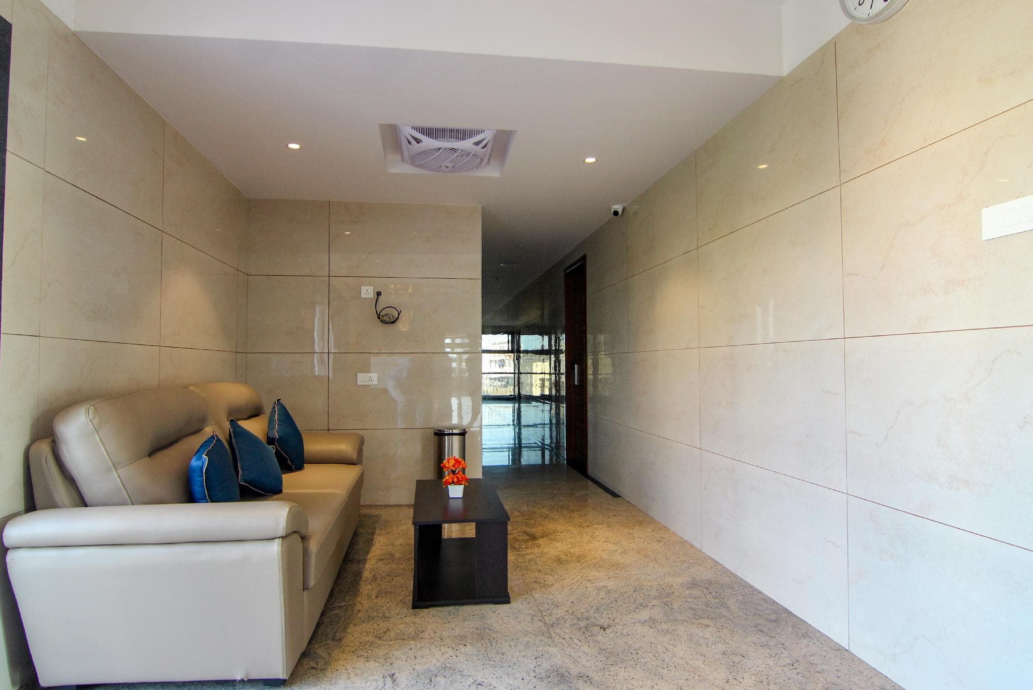RR Mount Elite Suites photo 4