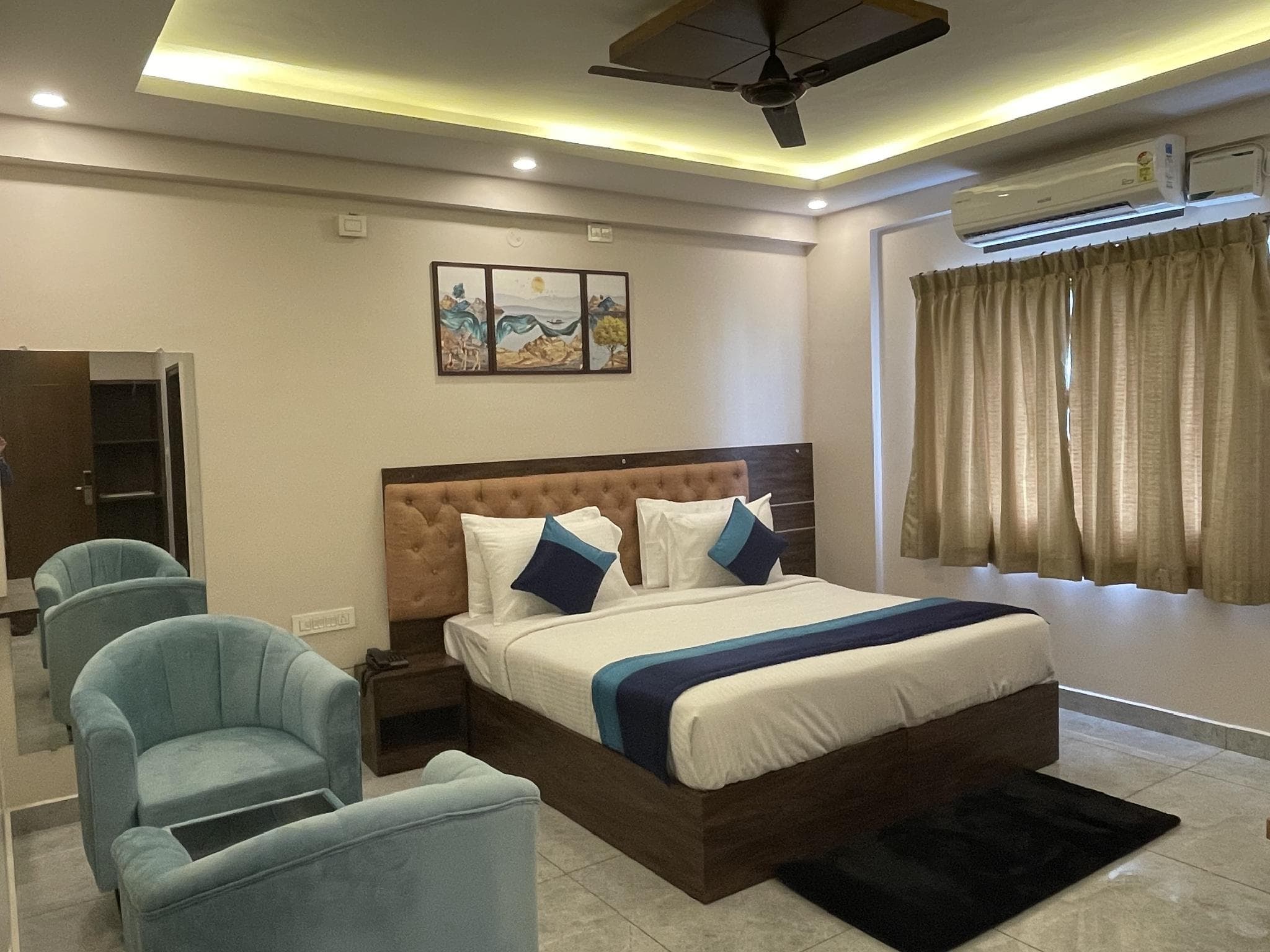 VOVO HOTELS photo 3