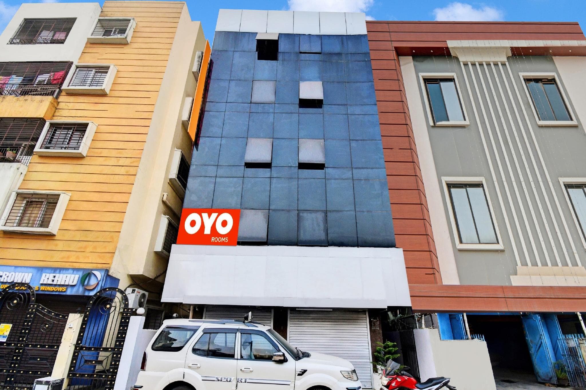 Hotel O by OYO Tower Shanavi Inn
