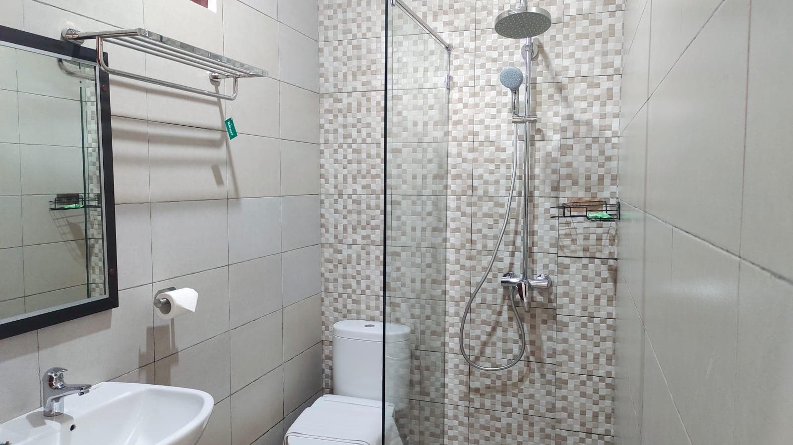 The Laviana Hotel photo 2