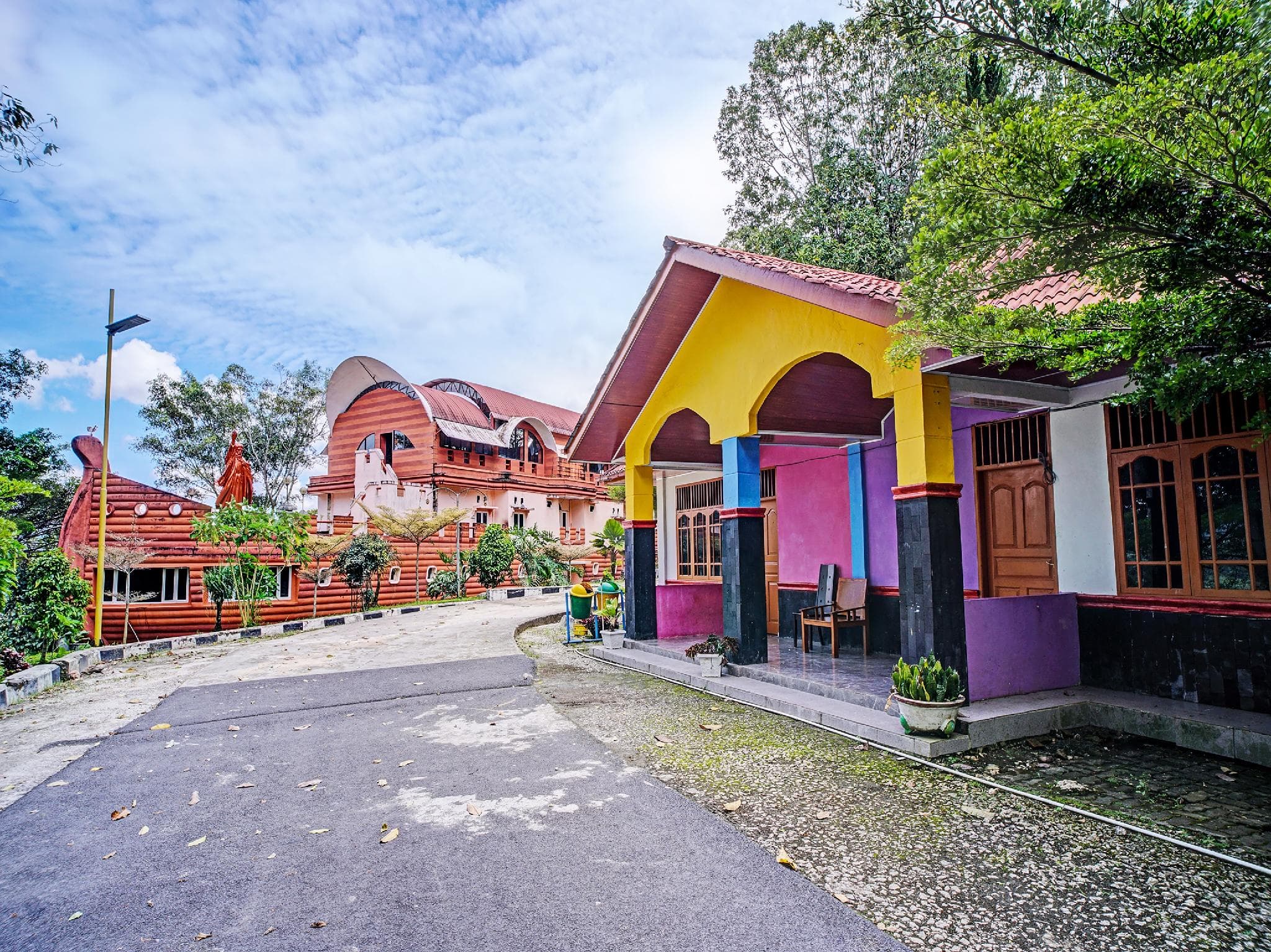 Hotel O Taman Wisata Iman Ii Near Taman Wisata Iman Sitinjo photo 5
