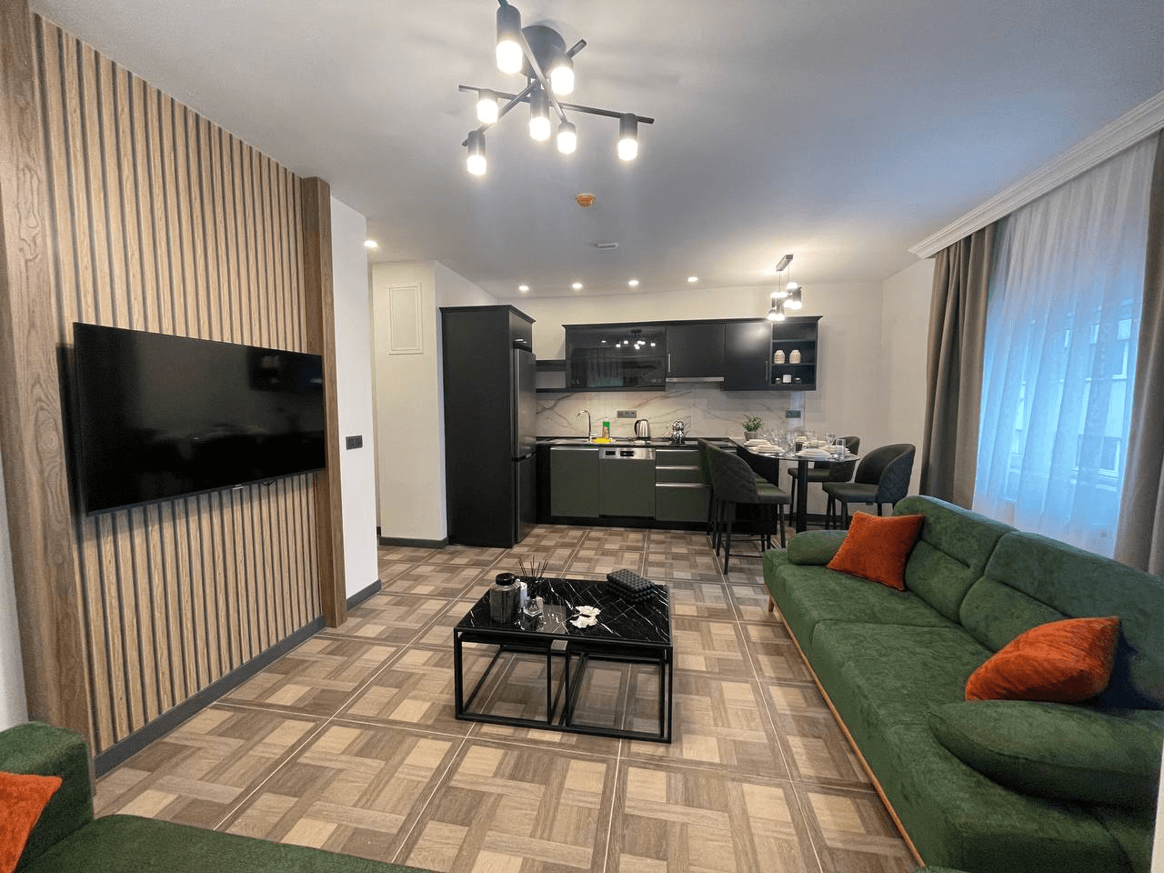 BayMari Suites City Life photo 3