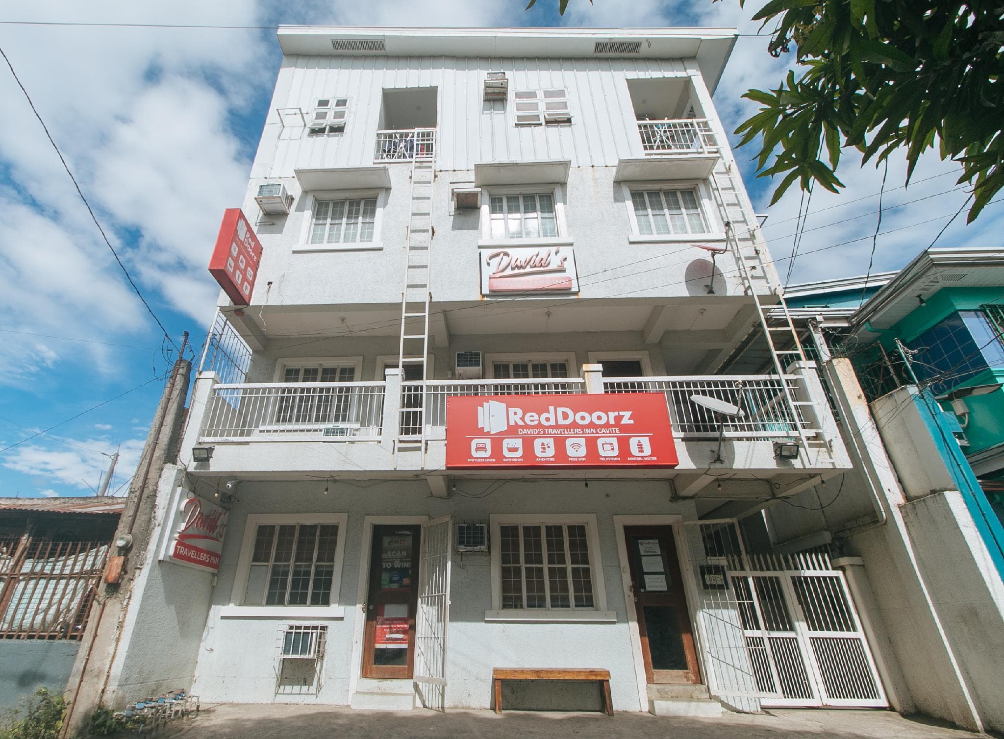 RedDoorz @ Davids Travellers Inn Cavite photo 3